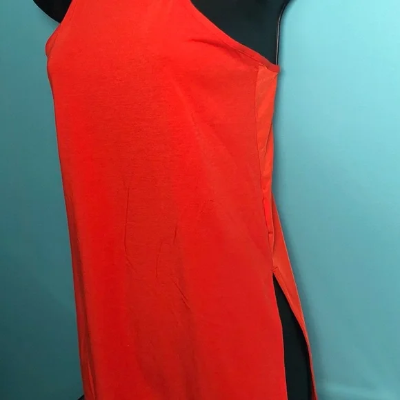 ⭐️NEW⭐️Nike Women’s Dri-Fit Race Back Tank Top - Picture 2 of 9